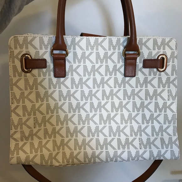 Brand New Michael Kors Purse - Picture 2 of 5